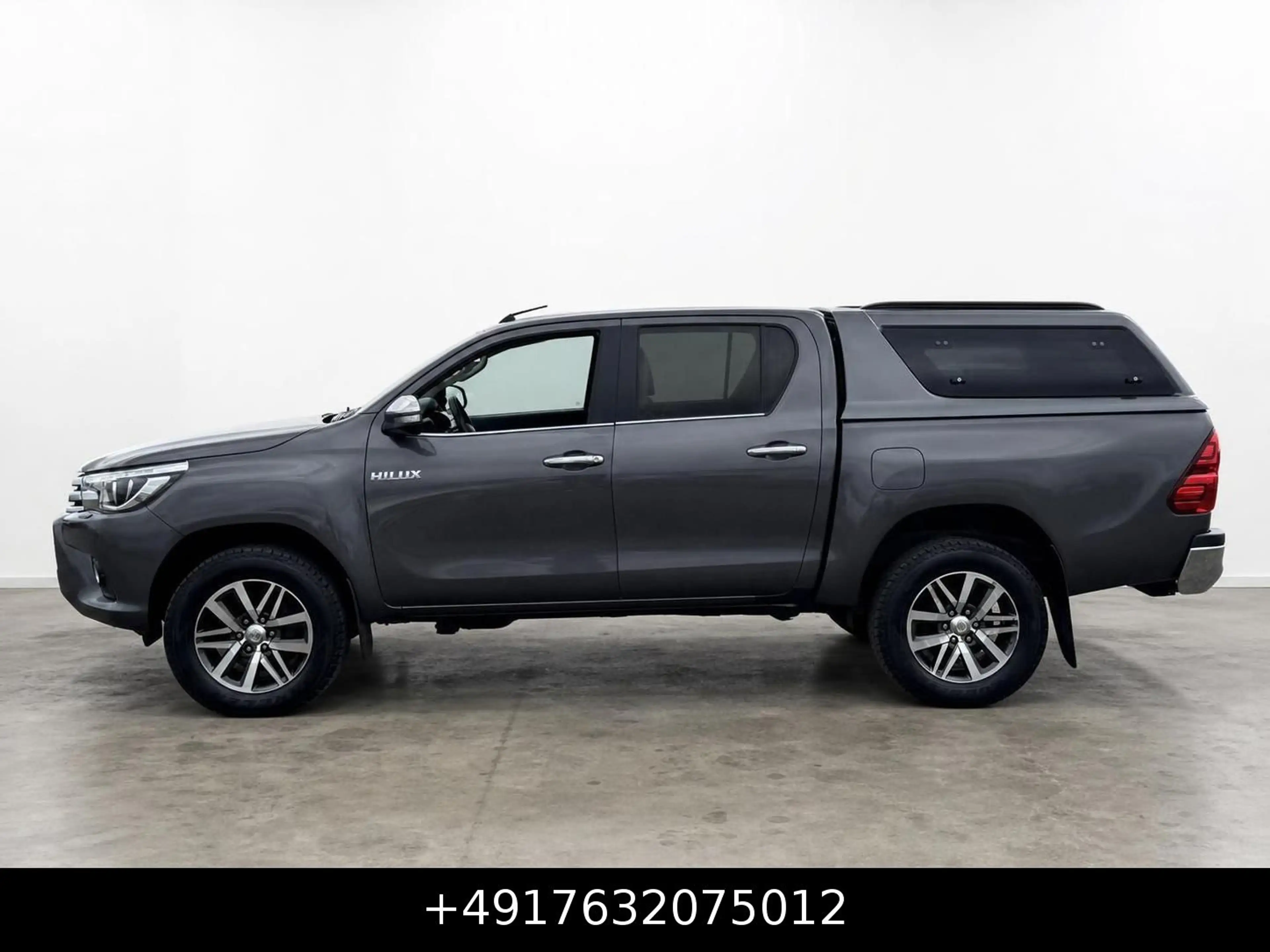 Toyota Hilux Double Cab Executive 4x4 Leder Aut. 1.Hand — photo 14