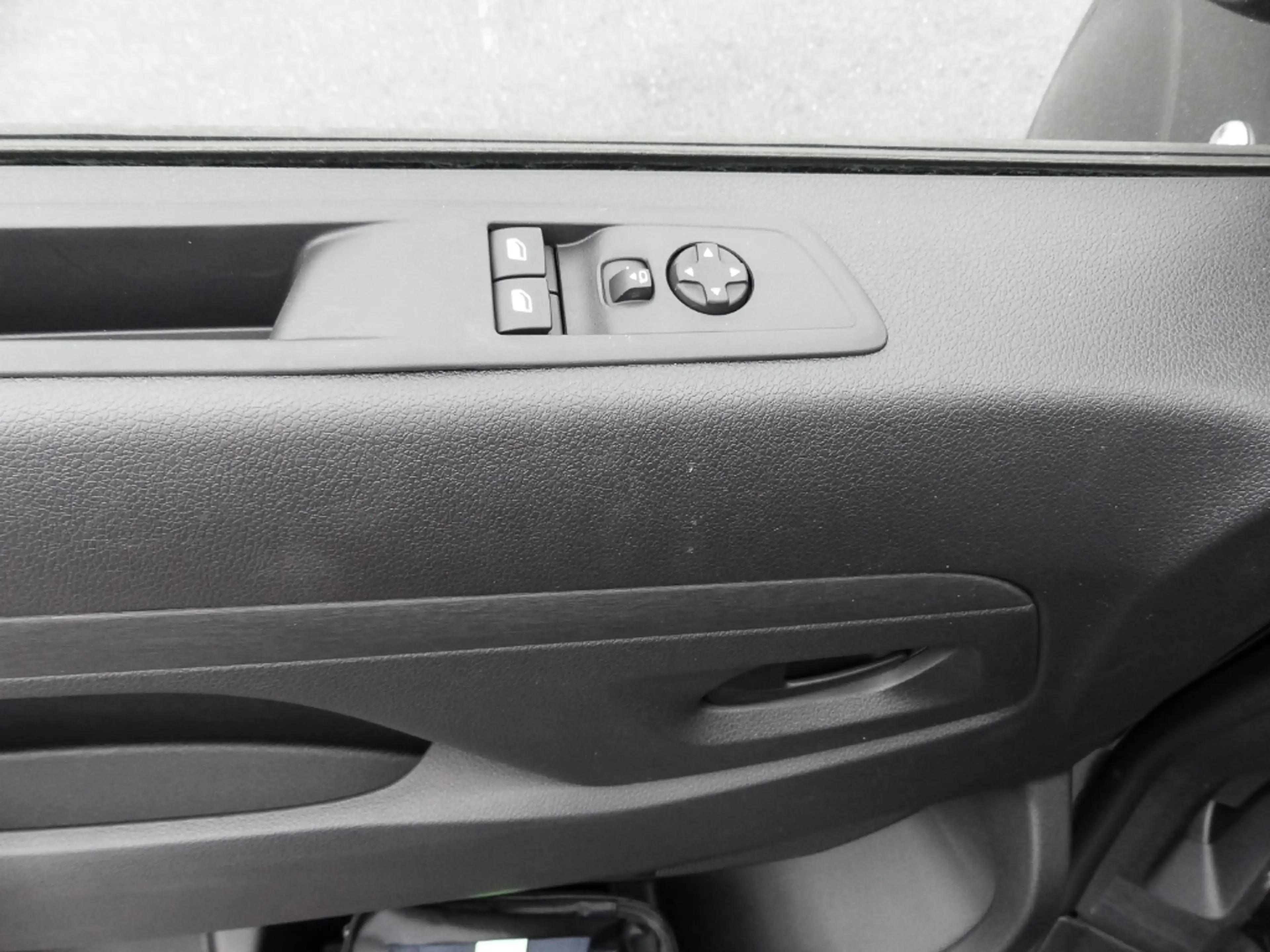 Fiat Scudo Kastenwagen 150 MT PAKET CITY CONNECT AHK — photo 6