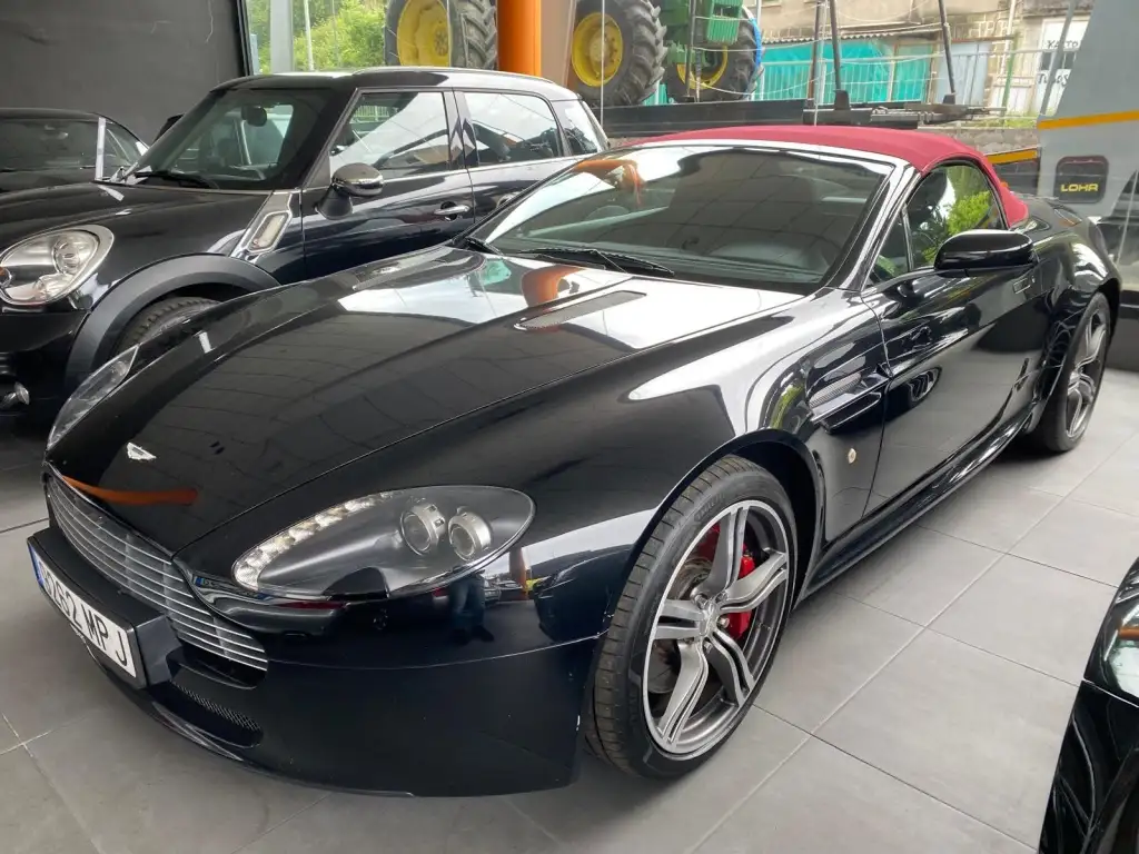 Aston Martin Vantage 2009 из Европы — купить под ключ