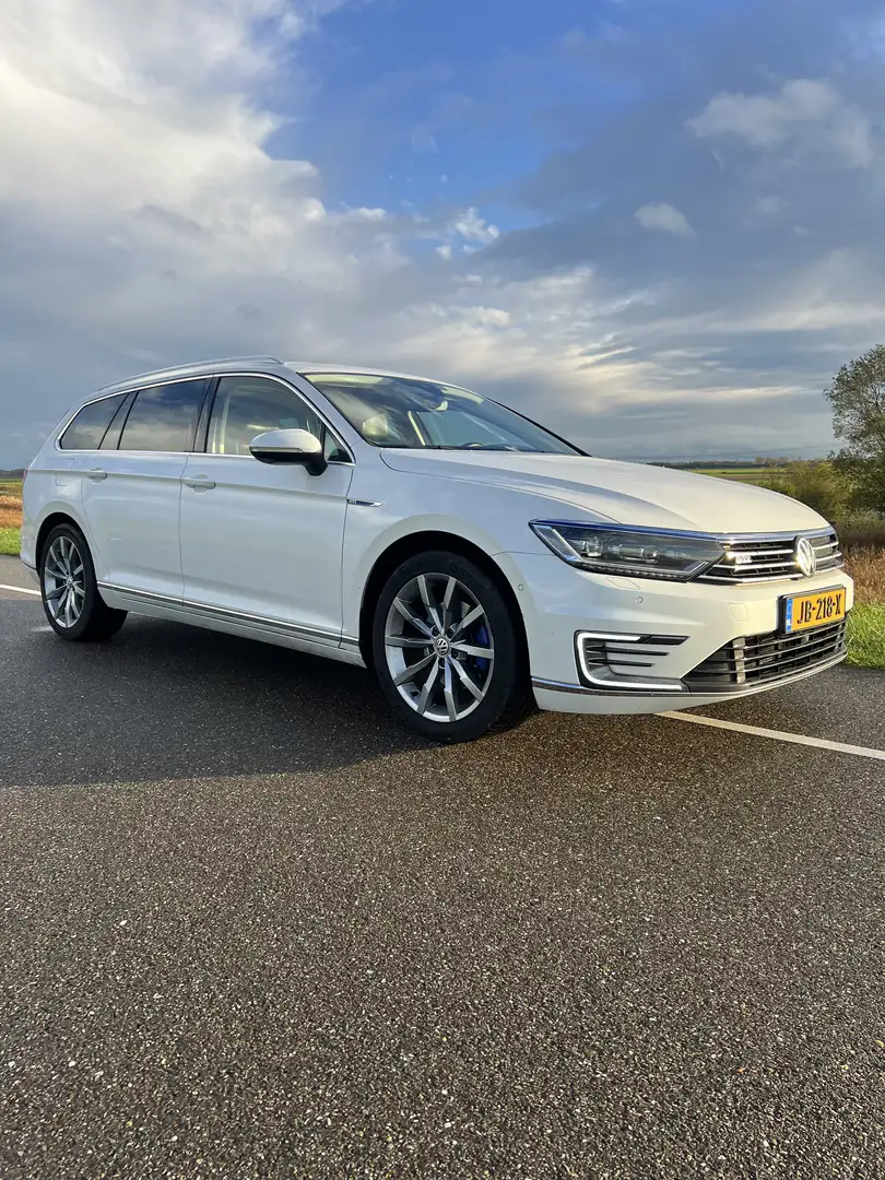 Volkswagen Passat Variant 1.4 TSI Plug-In-Hybrid DSG GTE - 2