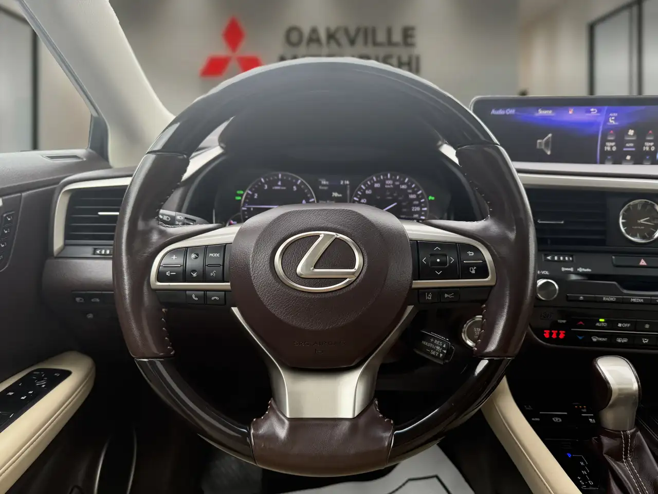 Lexus RX снимка Lexus RX