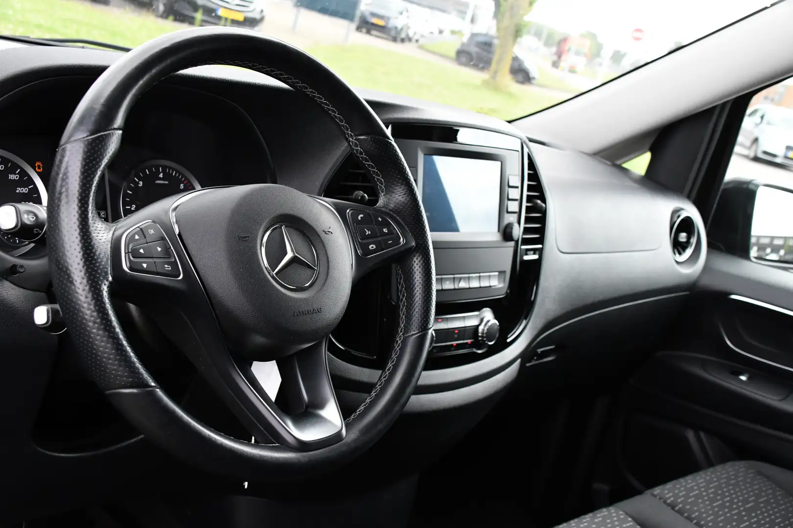 Mercedes-Benz Vito 116 CDI L3 PB Edition Cruise, Camera, Carplay, 164 Grijs - 2