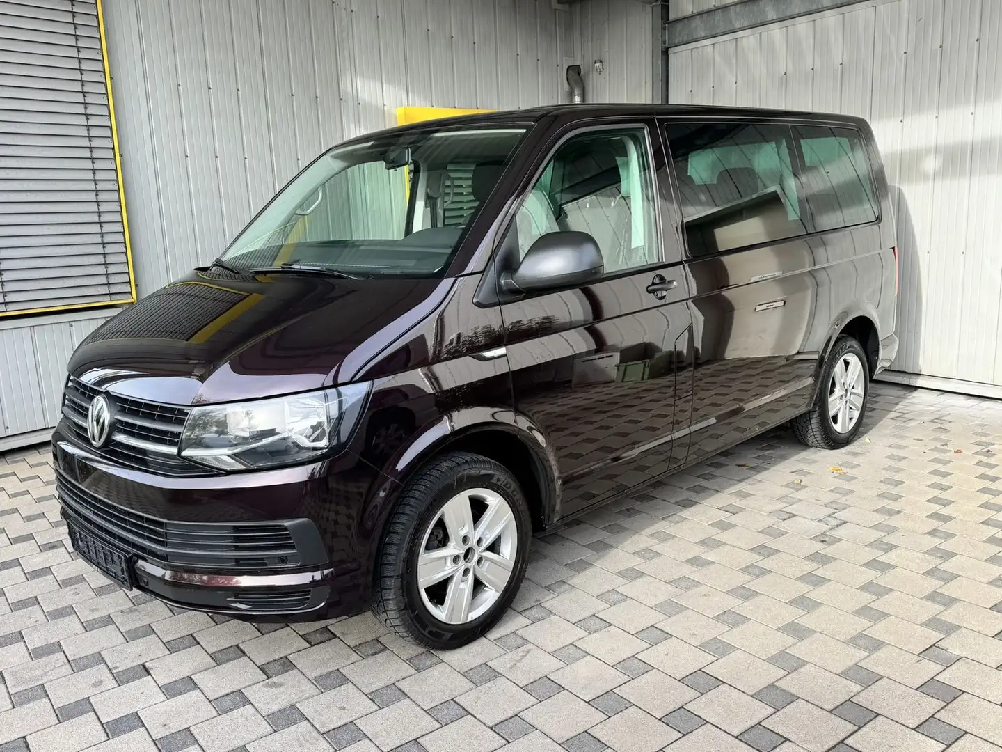 Volkswagen T6 Multivan 2.0TDI AHK*Standh*Tempomat*Klima*PDC Noir - 2