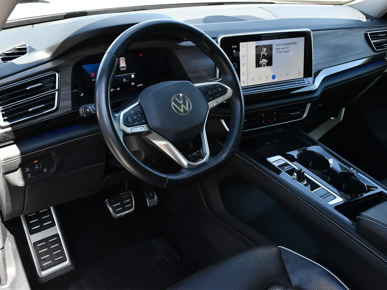 Volkswagen Atlas снимка Volkswagen Atlas