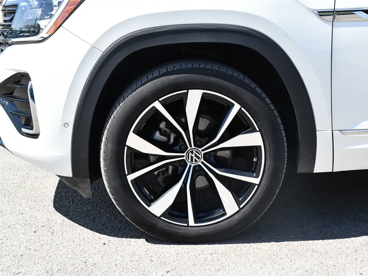 Volkswagen Atlas снимка Volkswagen Atlas