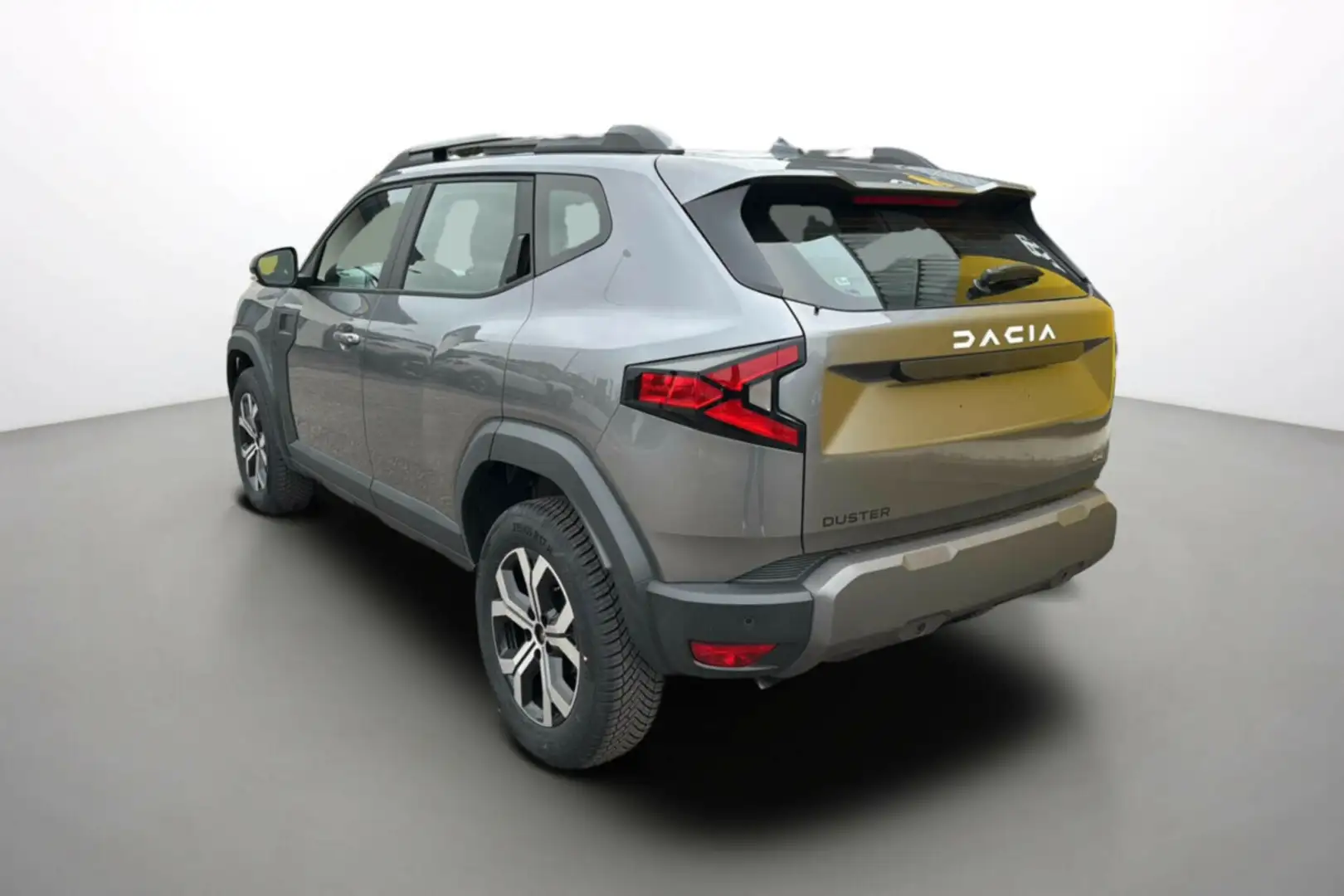 Dacia Duster TCE 130 4X2 EXPRESSION Gris - 2