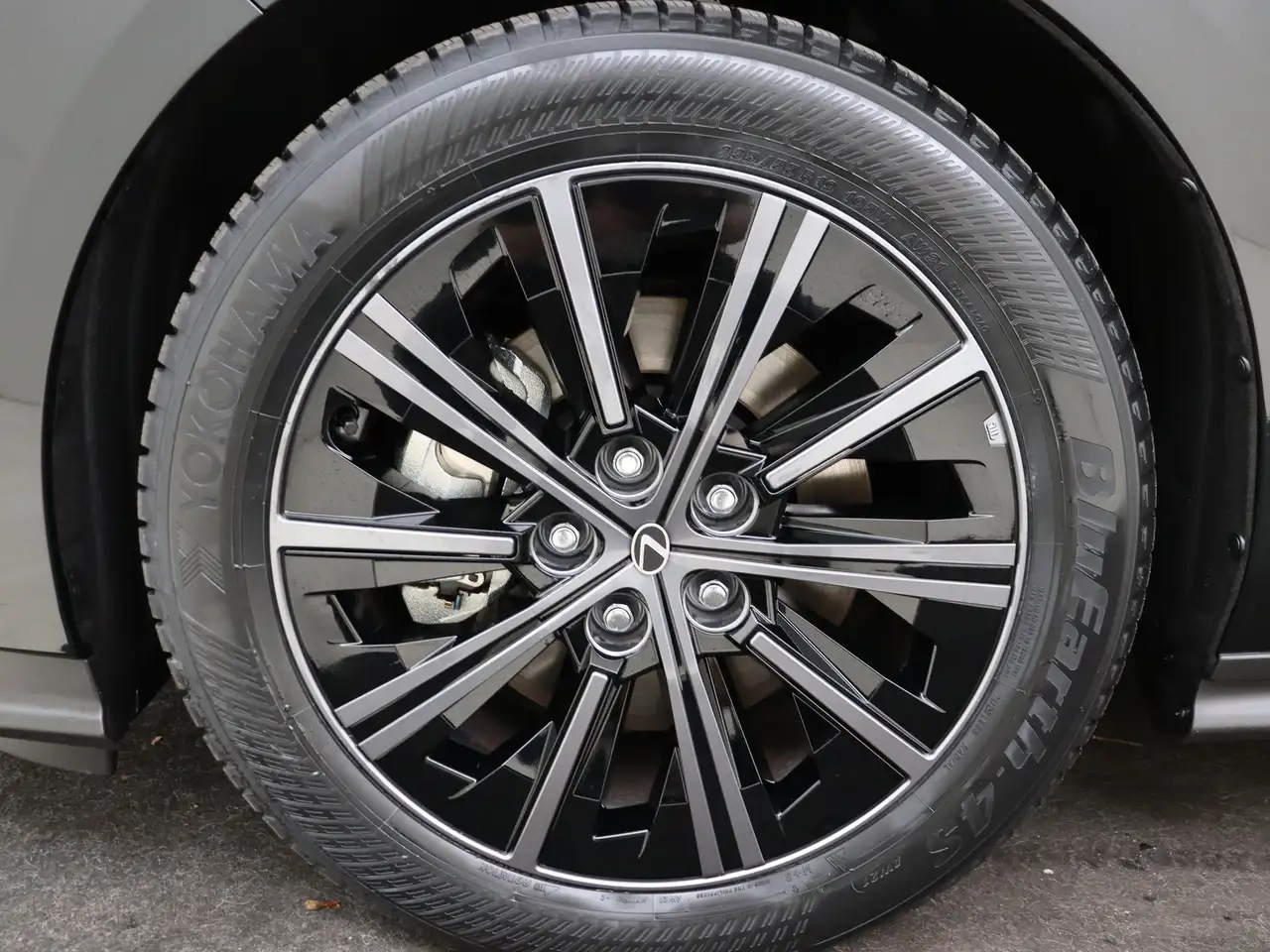 Lexus ES 2026