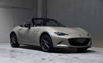MX-5 1.5i Skyactiv-G Homura