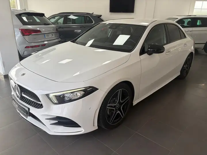 Mercedes-Benz Clase A A 200 d Sedán (2021) 2021