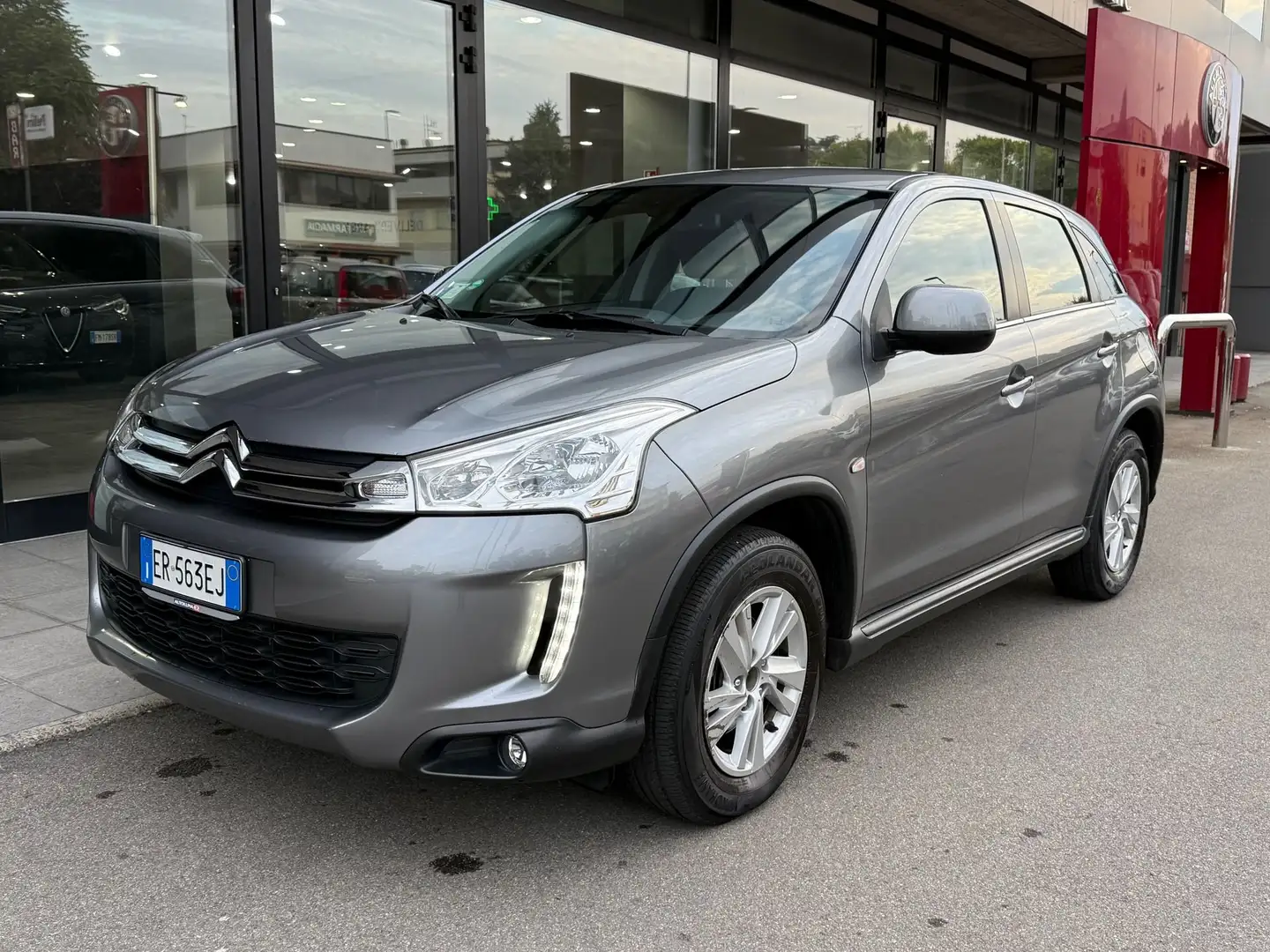 Citroen C4 Aircross 1.6 HDi 115 Stop&Start 2WD Attraction - 1