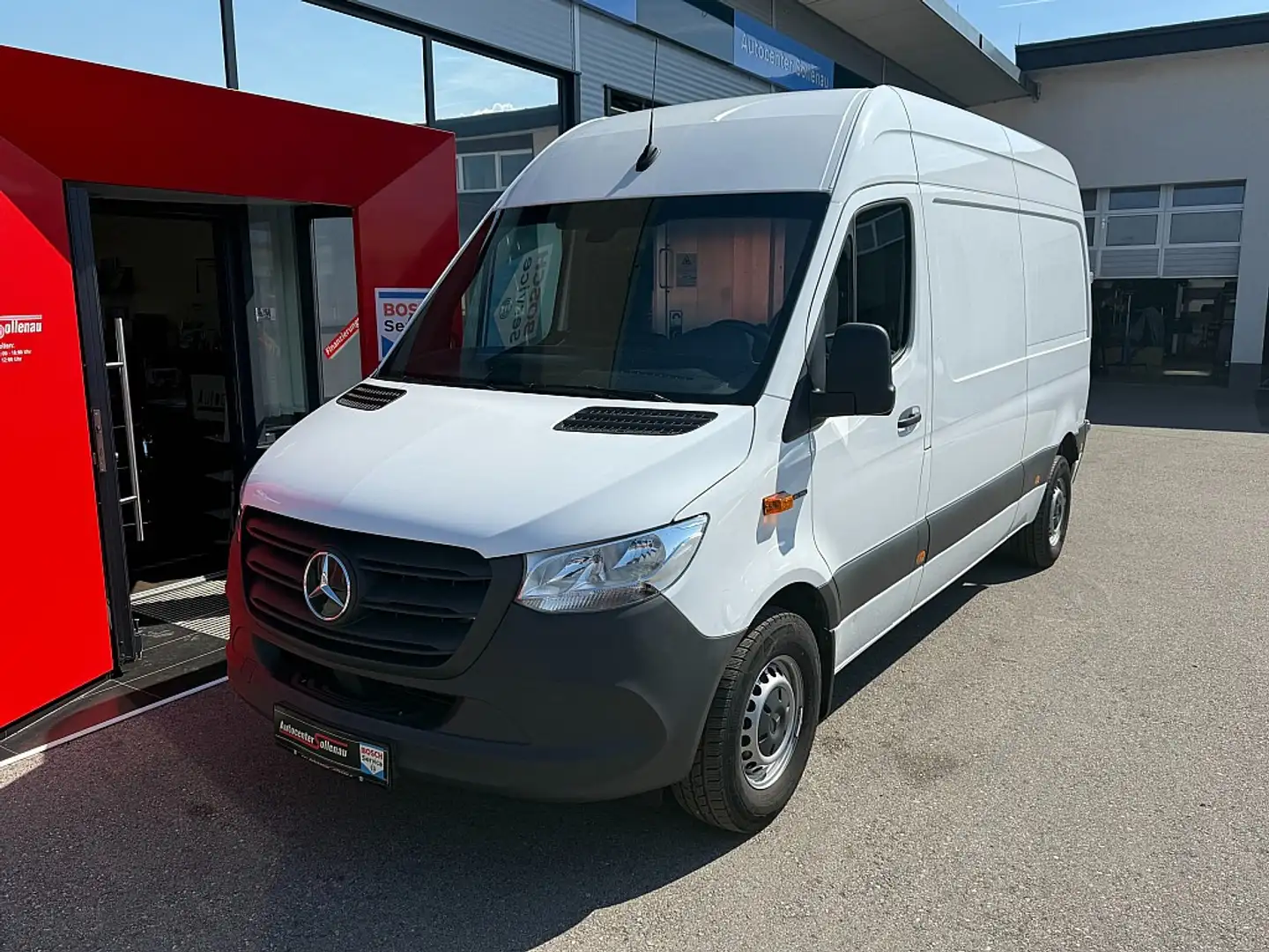 Mercedes-Benz Sprinter Sprinter eSprinter Front 41kWh 3,5t / 3.924 mm White - 2