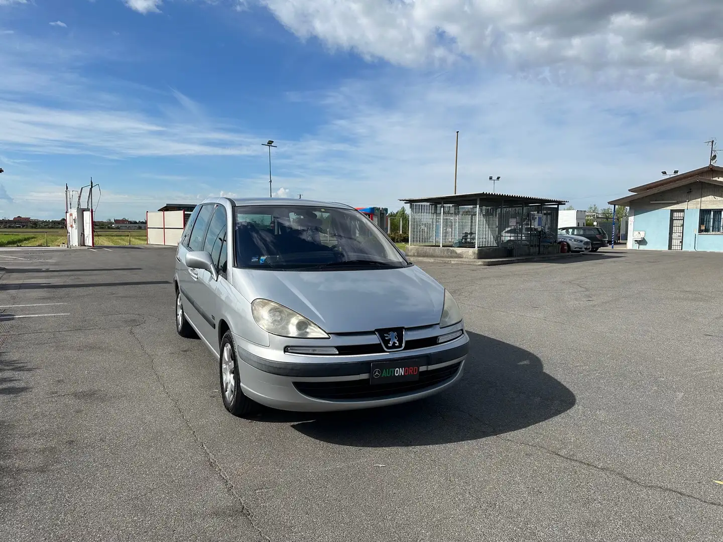 Peugeot 807 2.0 136cv 7Posti siva - 1