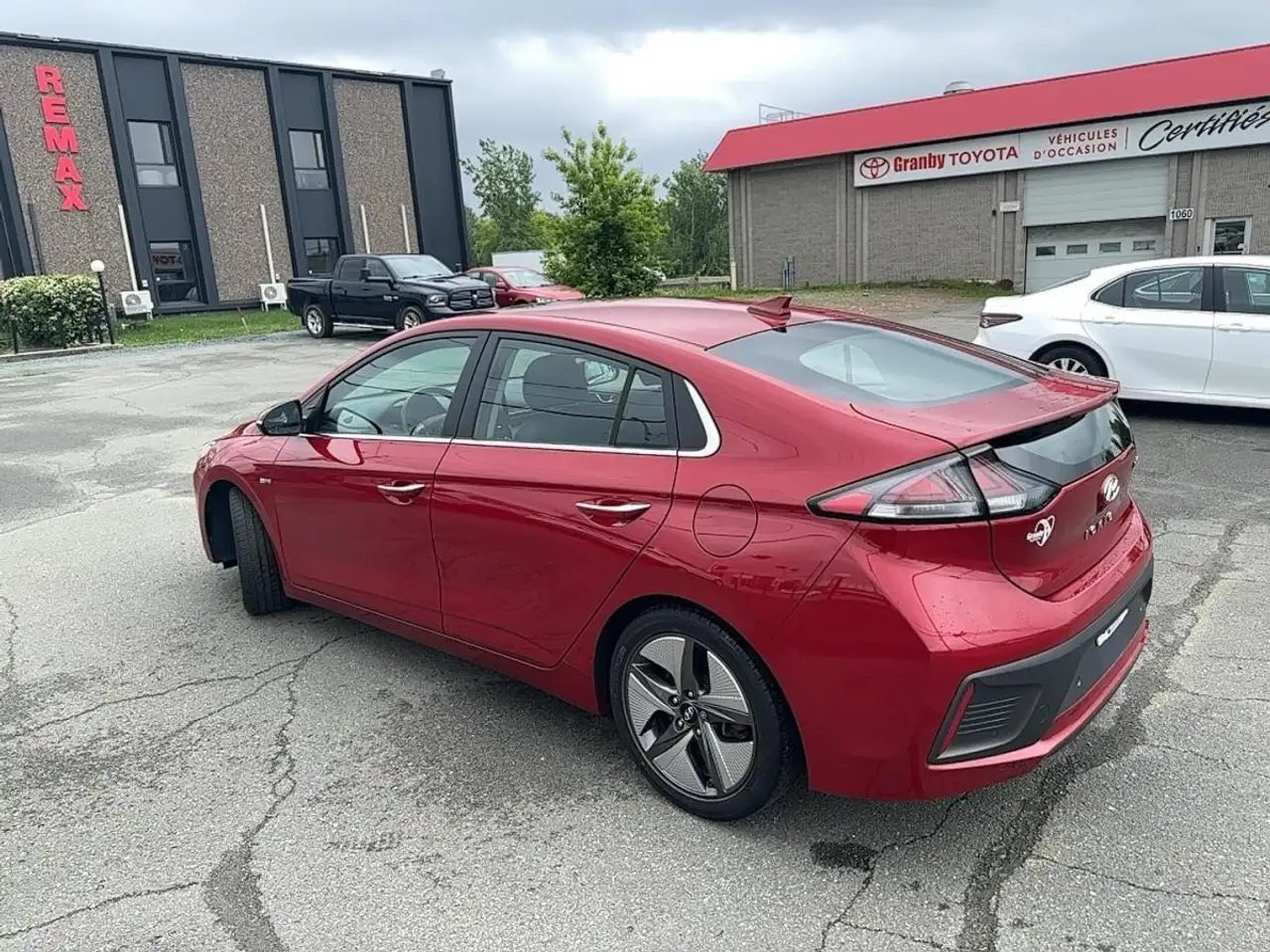 Hyundai IONIQ снимка Hyundai IONIQ