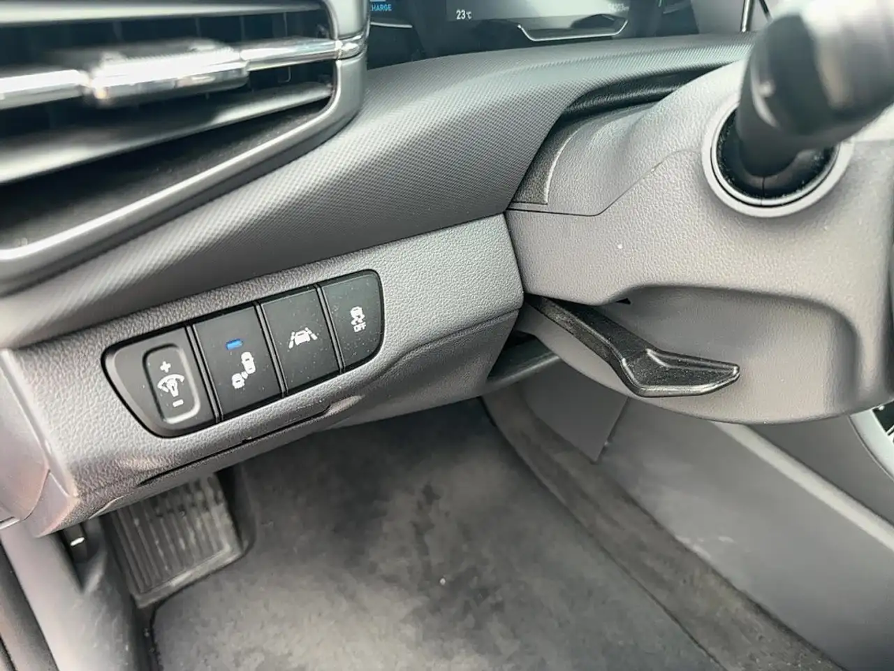 Hyundai IONIQ снимка Hyundai IONIQ
