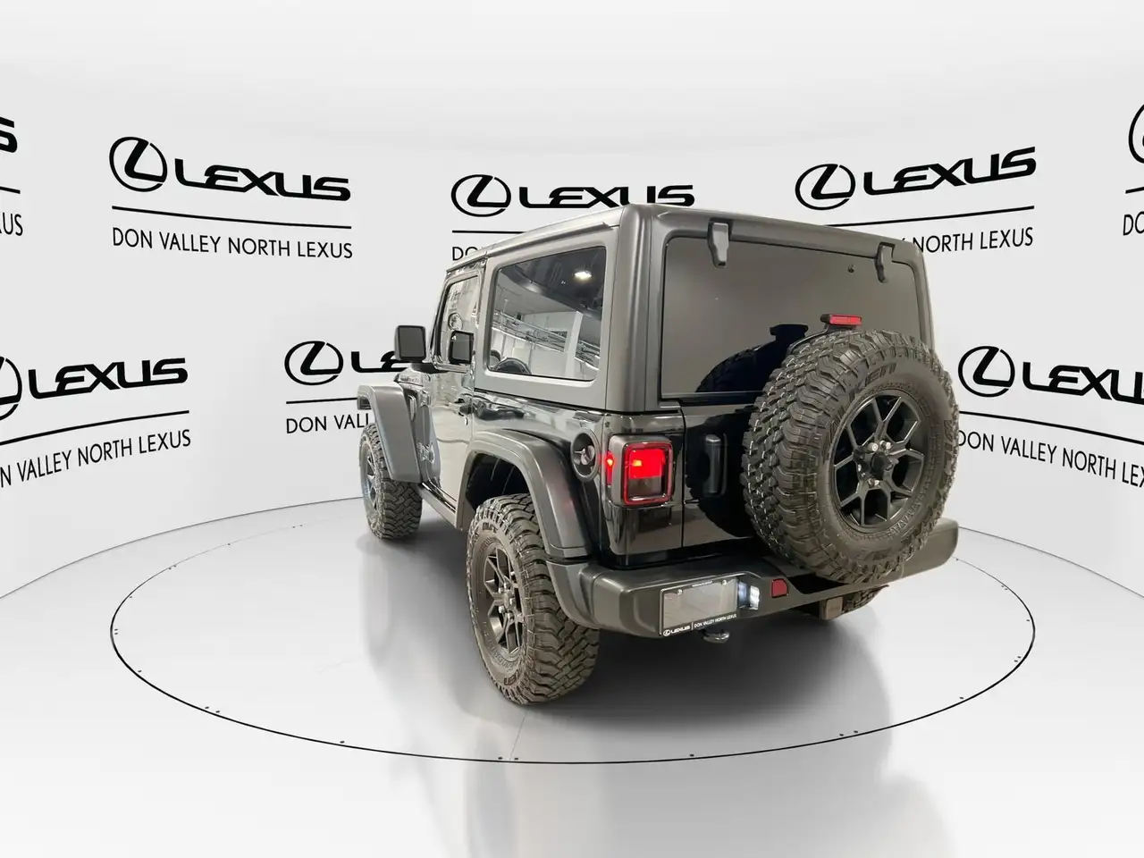 Jeep Wrangler photo Jeep Wrangler