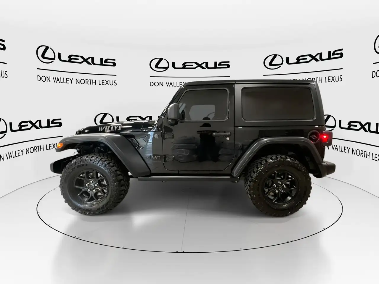 Jeep Wrangler photo Jeep Wrangler