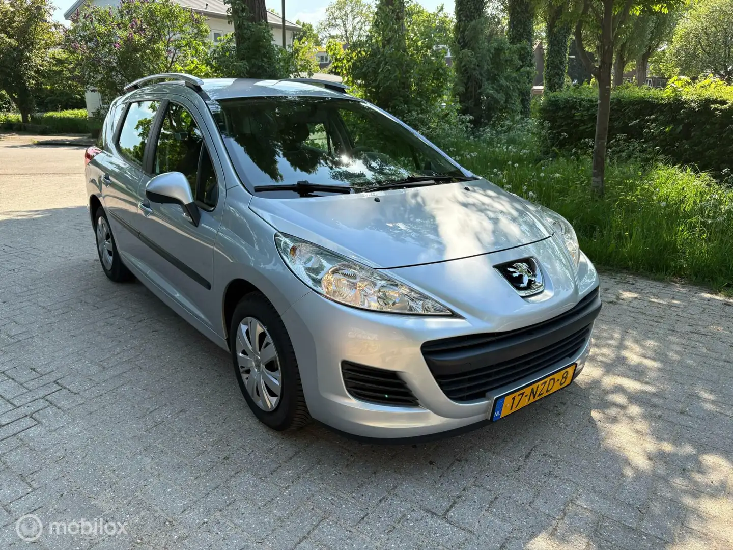 Peugeot 207 SW 1.4 VTi X-line | AIRCO | 139.000KM Grijs - 2