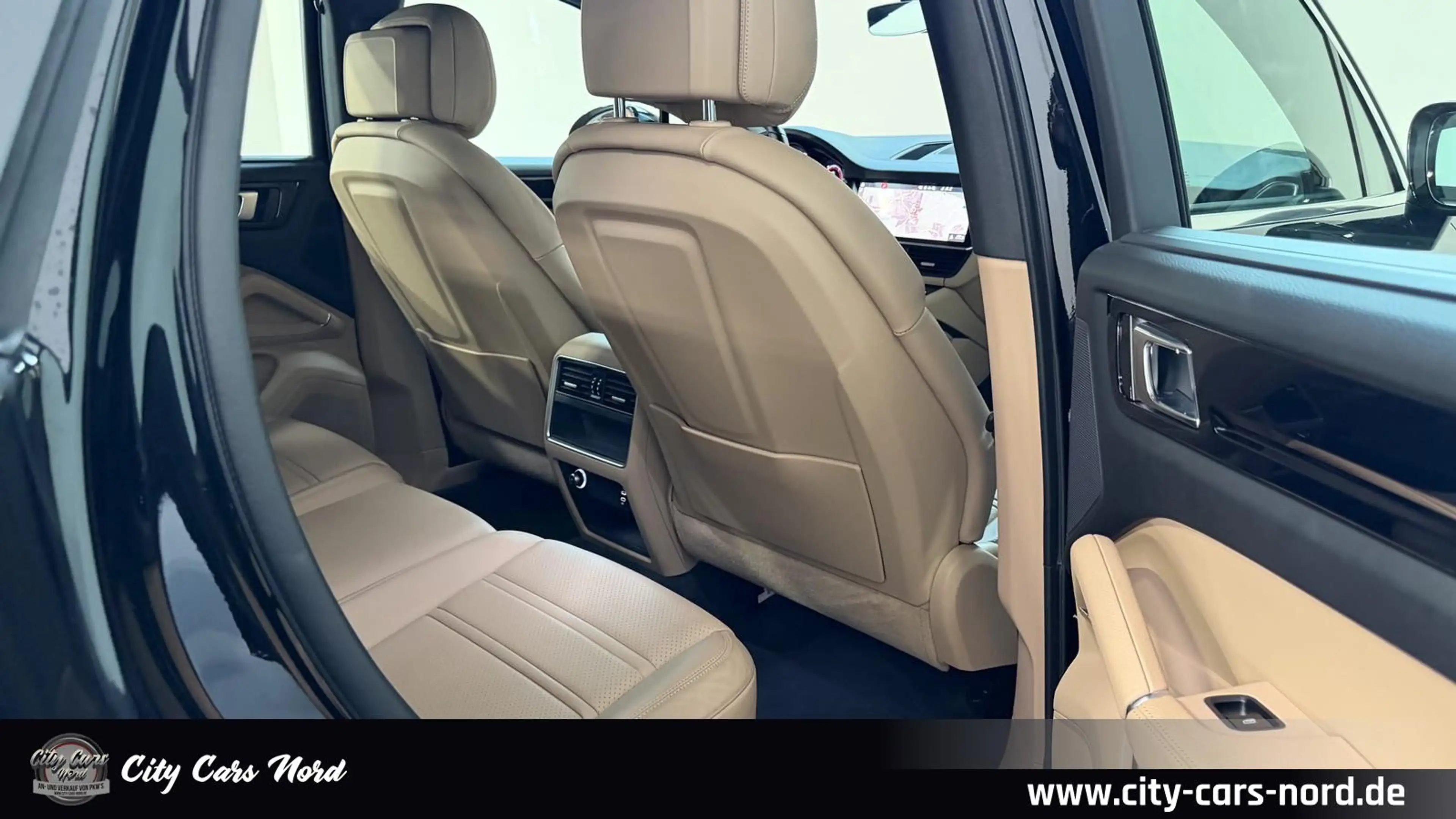 Porsche Cayenne 3.0 14.WEGE+MEMORY+360°+ACC — photo 25
