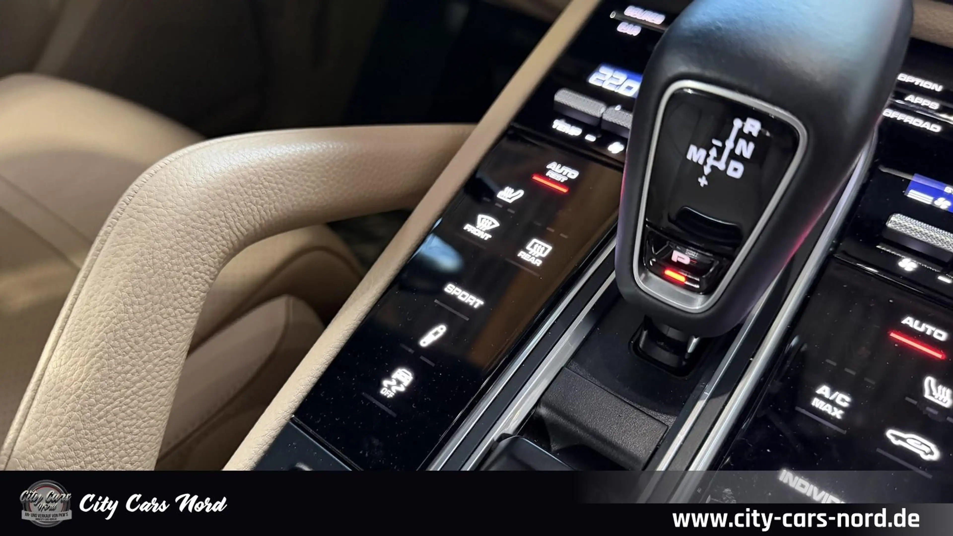Porsche Cayenne 3.0 14.WEGE+MEMORY+360°+ACC — photo 22