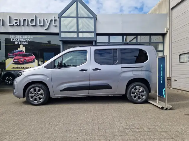 Opel Combo Opel Combo L2 1.2 Turbo 110 PK lichte vracht 5 zitplaatsen