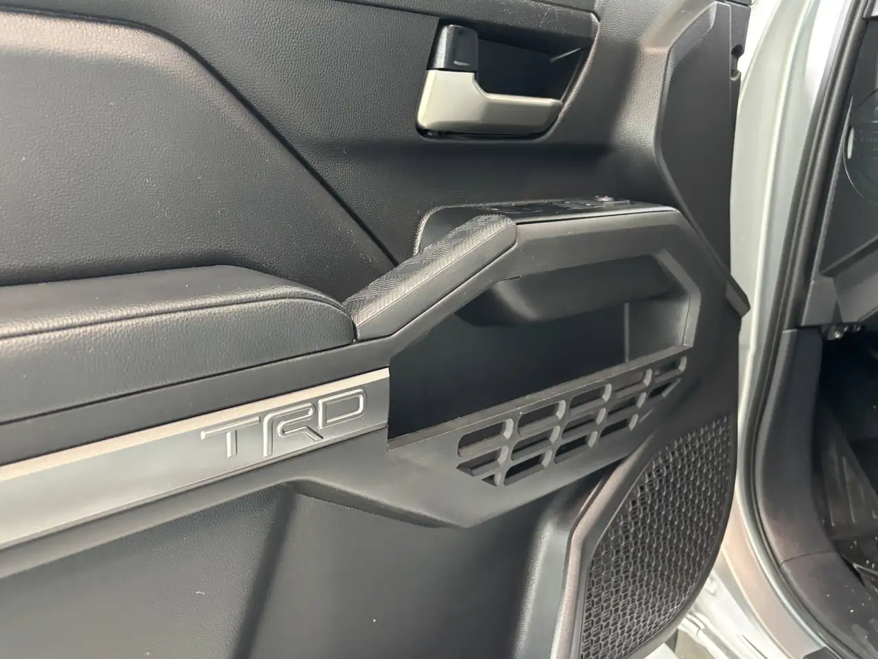 Toyota Tacoma снимка Toyota Tacoma