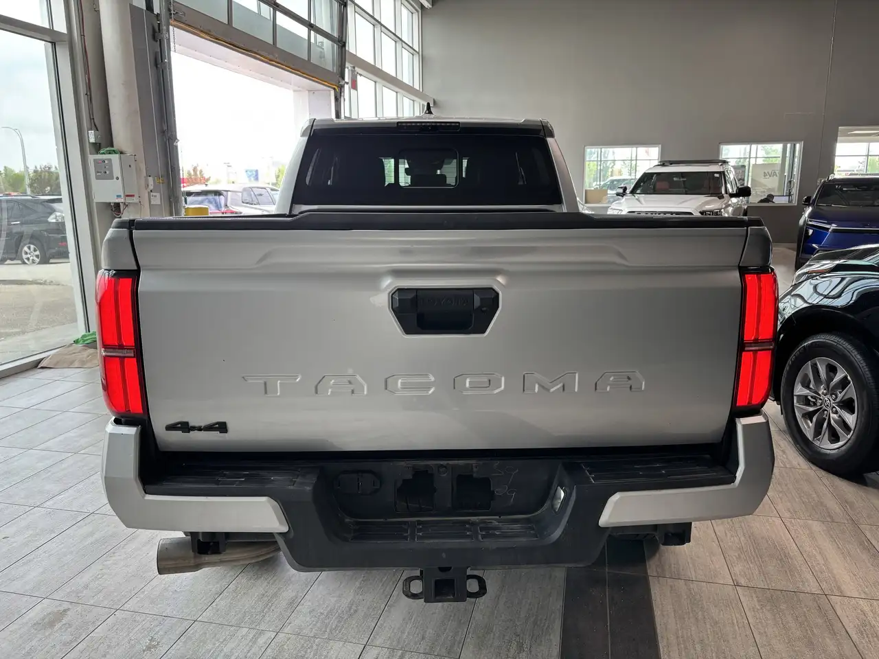 Toyota Tacoma снимка Toyota Tacoma