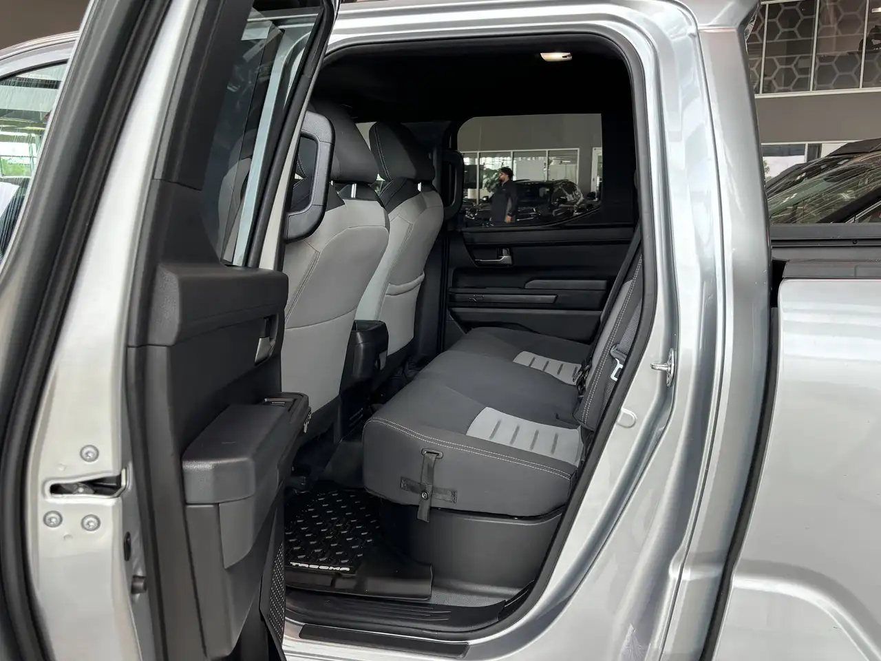 Toyota Tacoma снимка Toyota Tacoma
