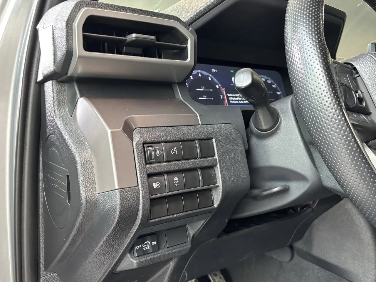 Toyota Tacoma снимка Toyota Tacoma