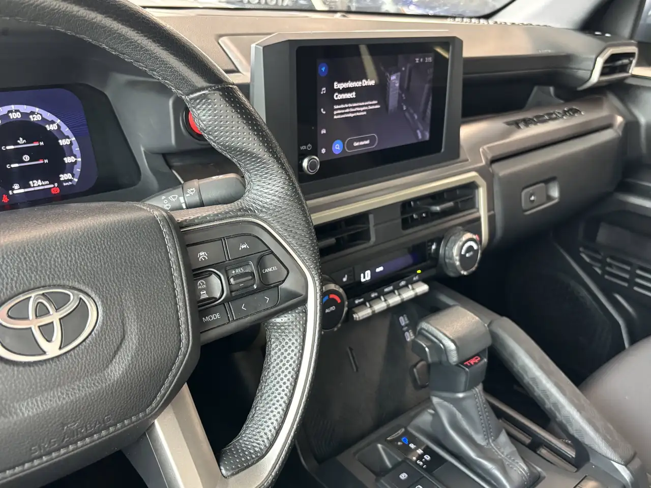 Toyota Tacoma снимка Toyota Tacoma