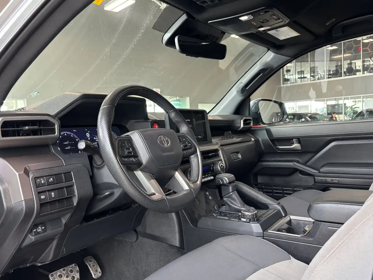 Toyota Tacoma снимка Toyota Tacoma