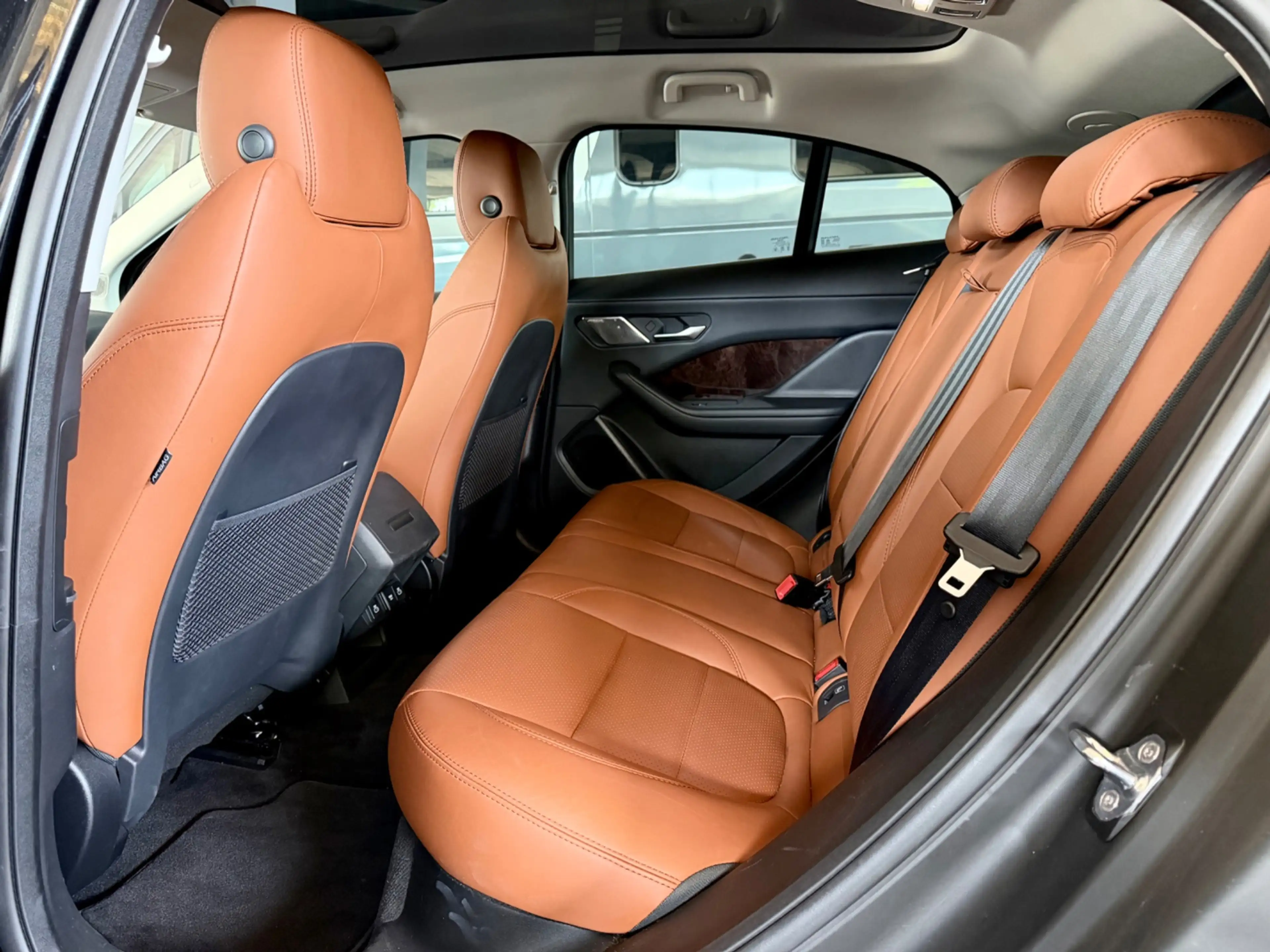 Jaguar I-Pace EV400 S 90 kWh 3-fase lader — photo 5