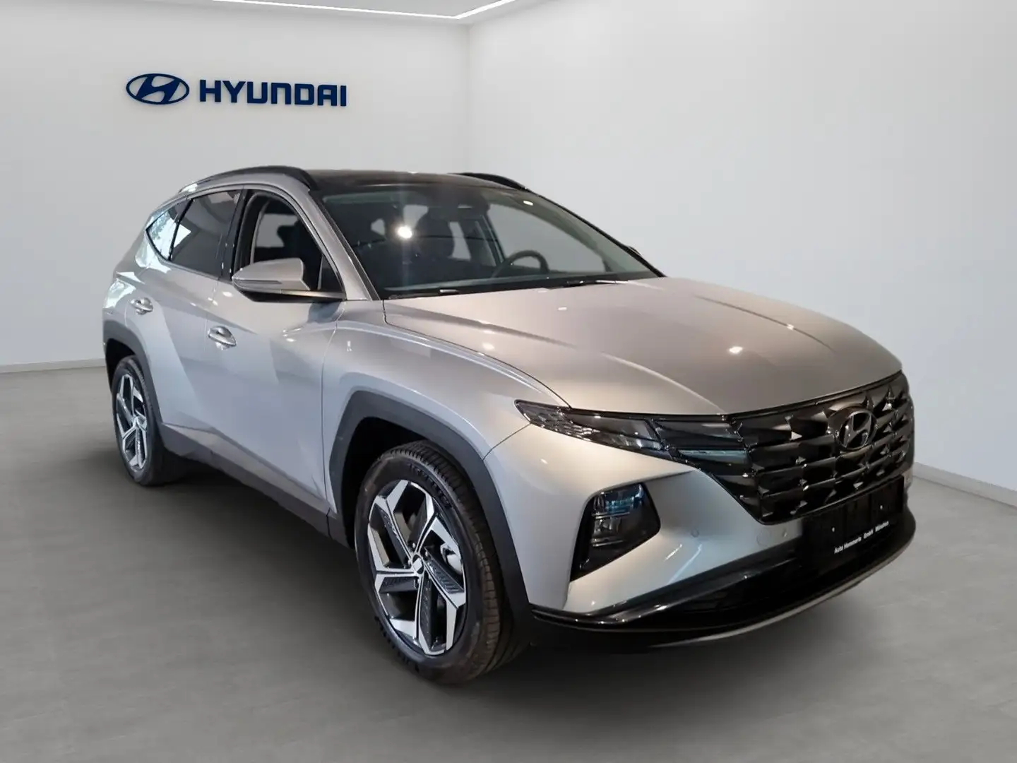 Hyundai TUCSON *PLUG-IN*TREND*ALLRAD*PANO*TOP! Silber - 2