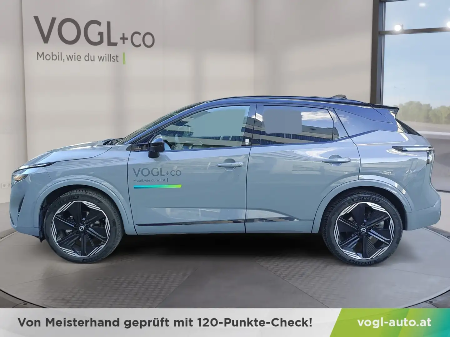 Nissan Qashqai N-Design+1.3 DIG-T MHEV 158 PS Xtronic 4WD Grau - 2