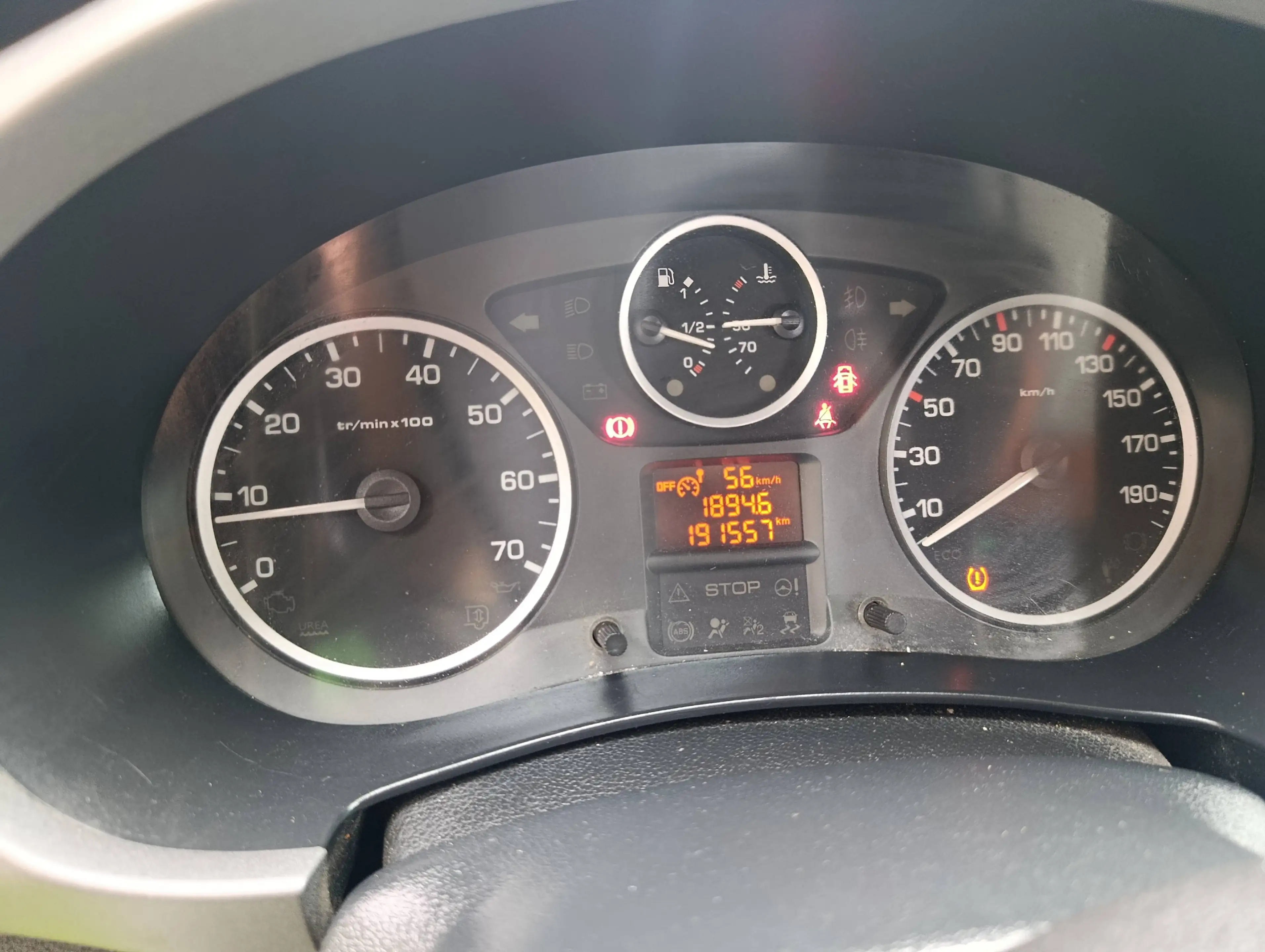 Peugeot Partner Partner Tepee 1.6 BlueHDi Active S — photo 8