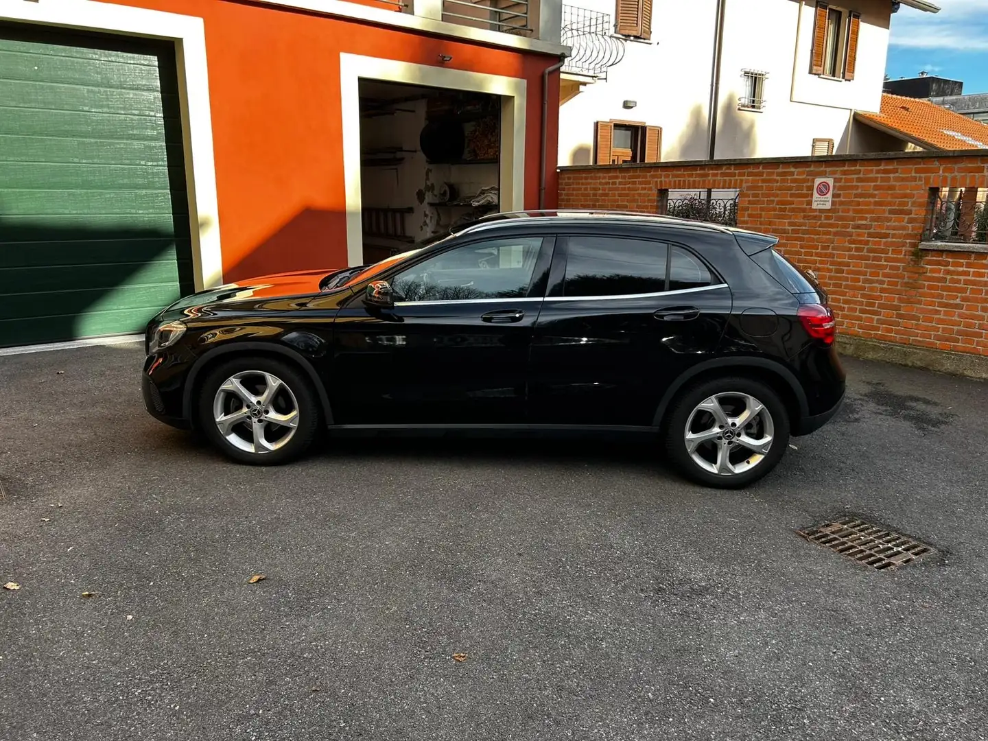 Mercedes-Benz GLA 180 Sport auto - 1