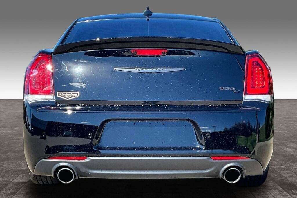 2023 Chrysler 300 300c — снимка 1