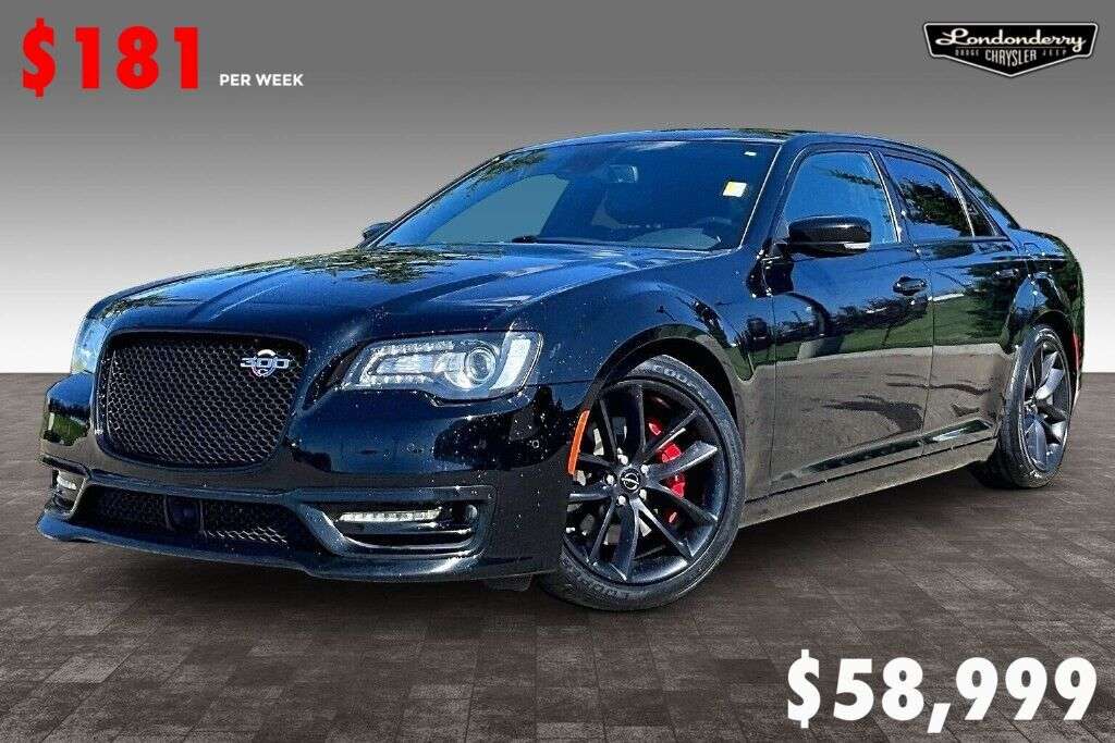 2023 Chrysler 300 Srt8