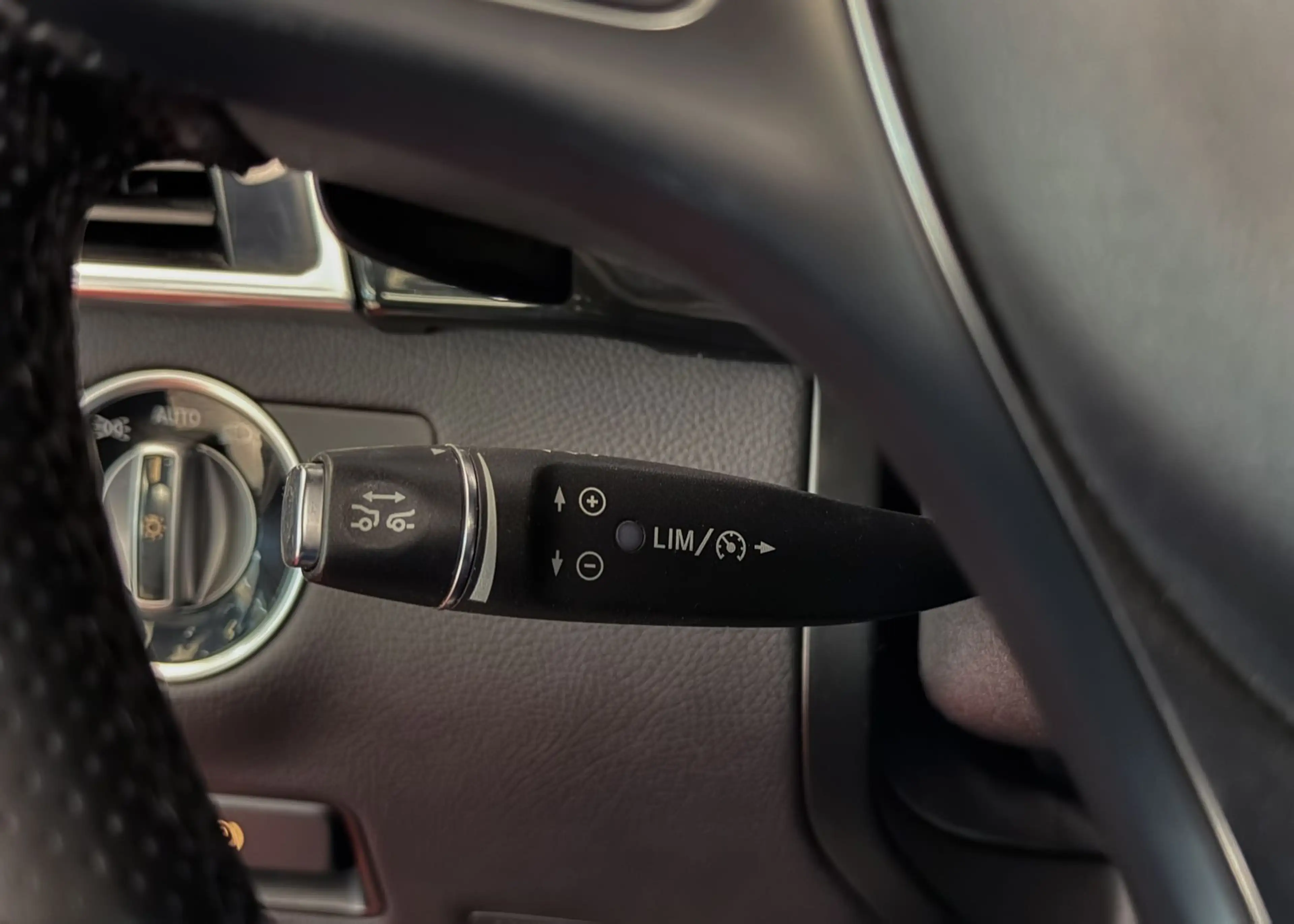 Mercedes-Benz GLE 400 4M AHK MWST Distronic HarmanKardo Keyles — photo 22