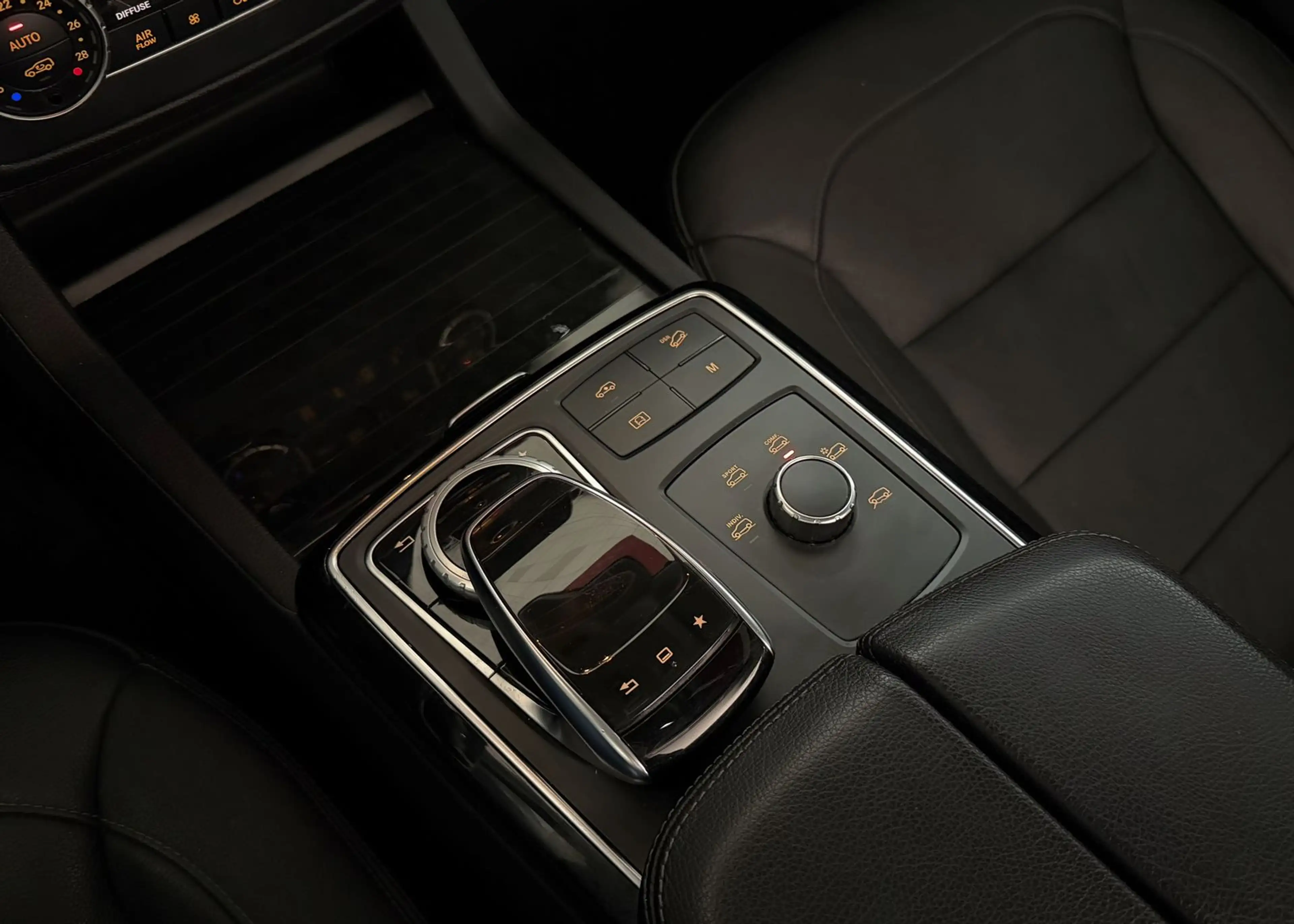 Mercedes-Benz GLE 400 4M AHK MWST Distronic HarmanKardo Keyles — photo 27