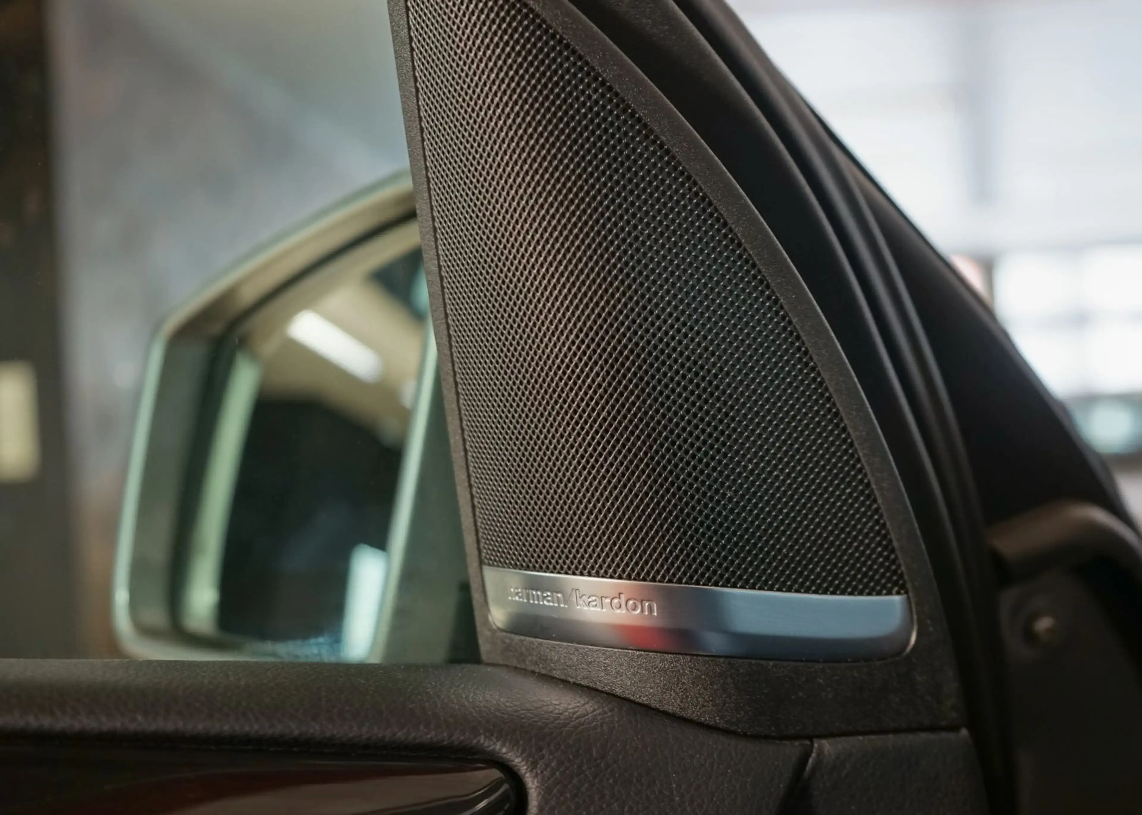 Mercedes-Benz GLE 400 4M AHK MWST Distronic HarmanKardo Keyles — photo 15