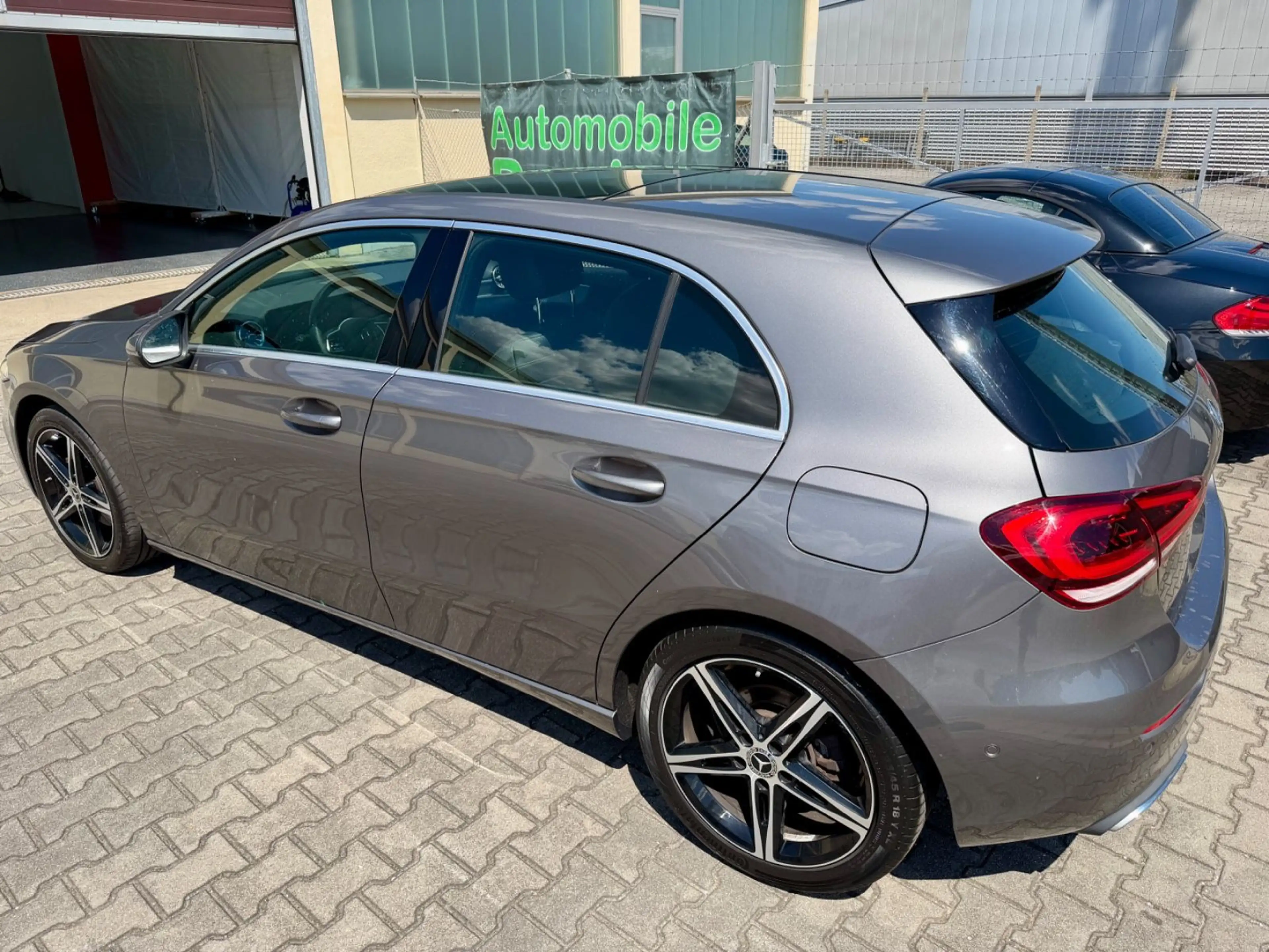 Mercedes-Benz A 200 d°LED°AHK°PANORAMA°NAVI°1.HD — photo 12