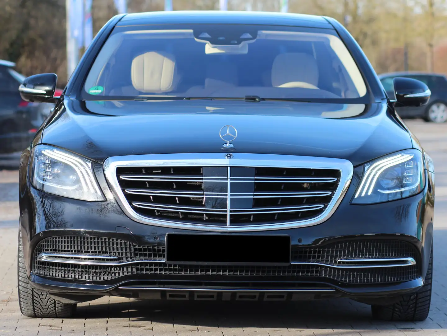Mercedes-Benz S 560 S 560 4Matic 9G-TRONIC Czarny - 2