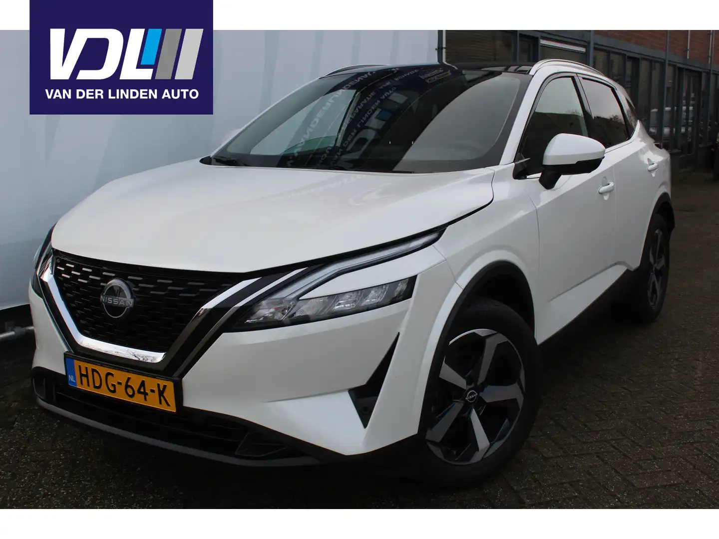 Nissan Qashqai 1.3 MHEV Business Design 360 graden camera l Panor Wit - 1
