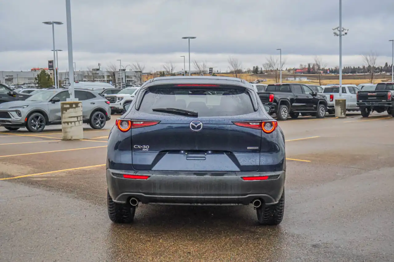 Mazda CX-30 снимка Mazda CX-30