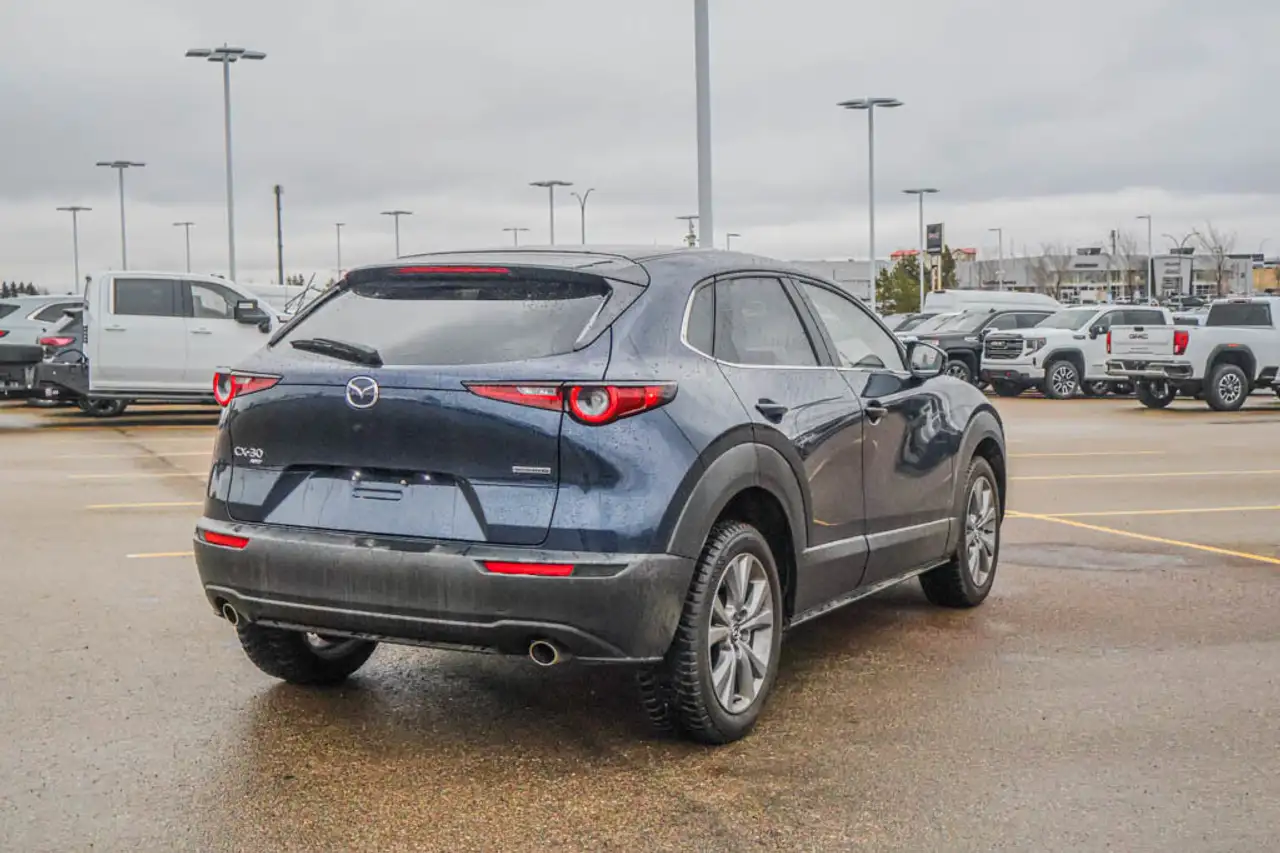 Mazda CX-30 снимка Mazda CX-30