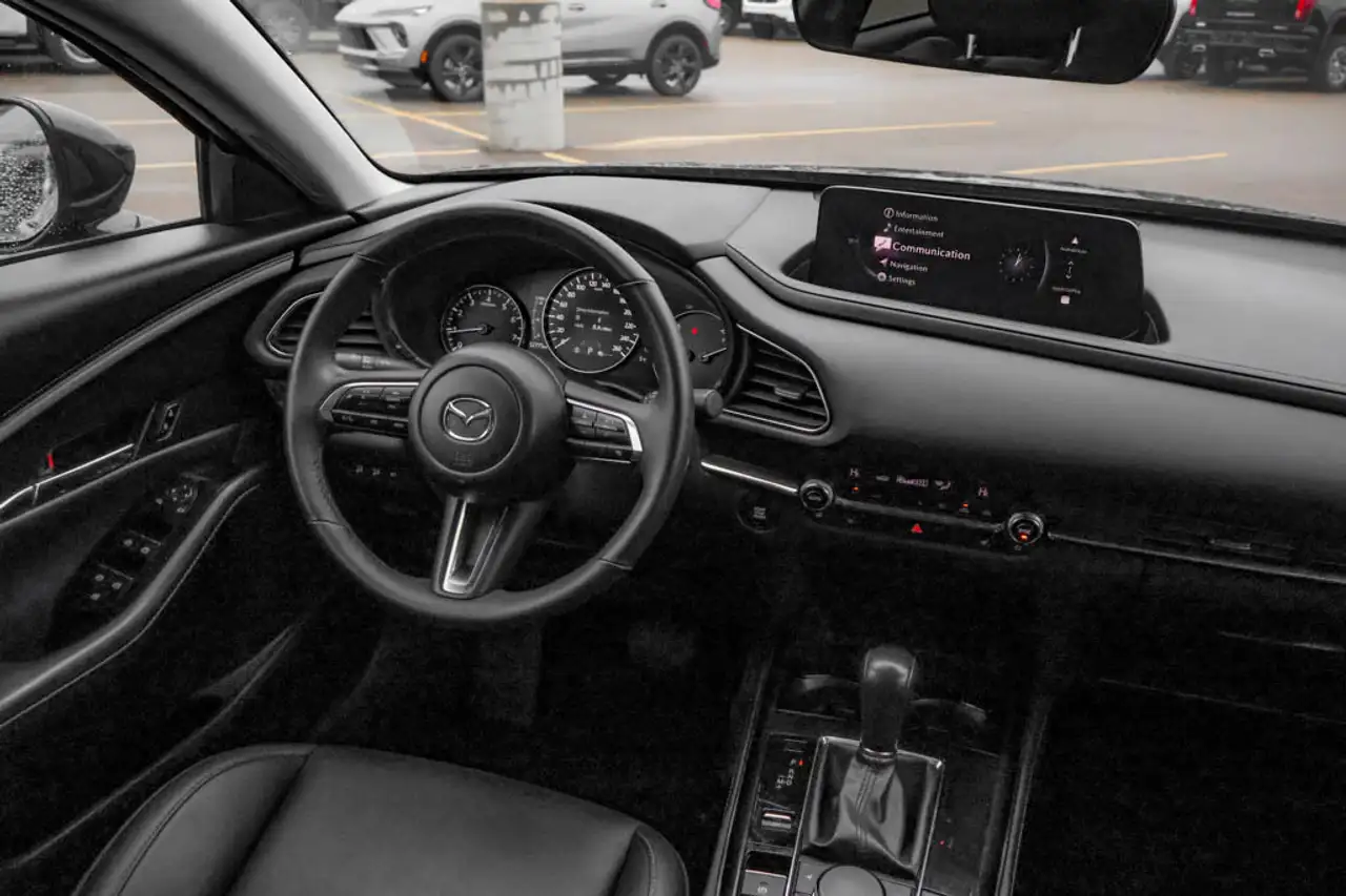Mazda CX-30 снимка Mazda CX-30
