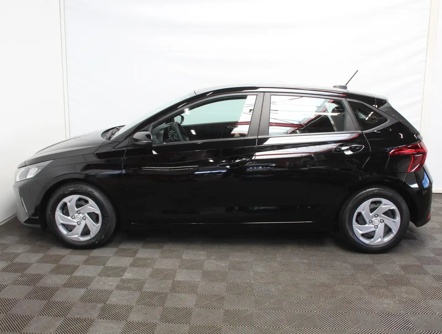 Hyundai i20 1.2 MPI i-Motion AIRCO | DAB | CV | ELRMV+A | CRUI Noir - 2