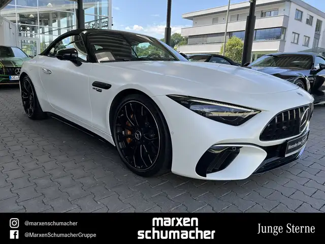 Mercedes-Benz SL view 3