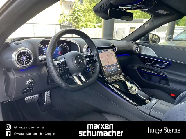 Mercedes-Benz SL view 15
