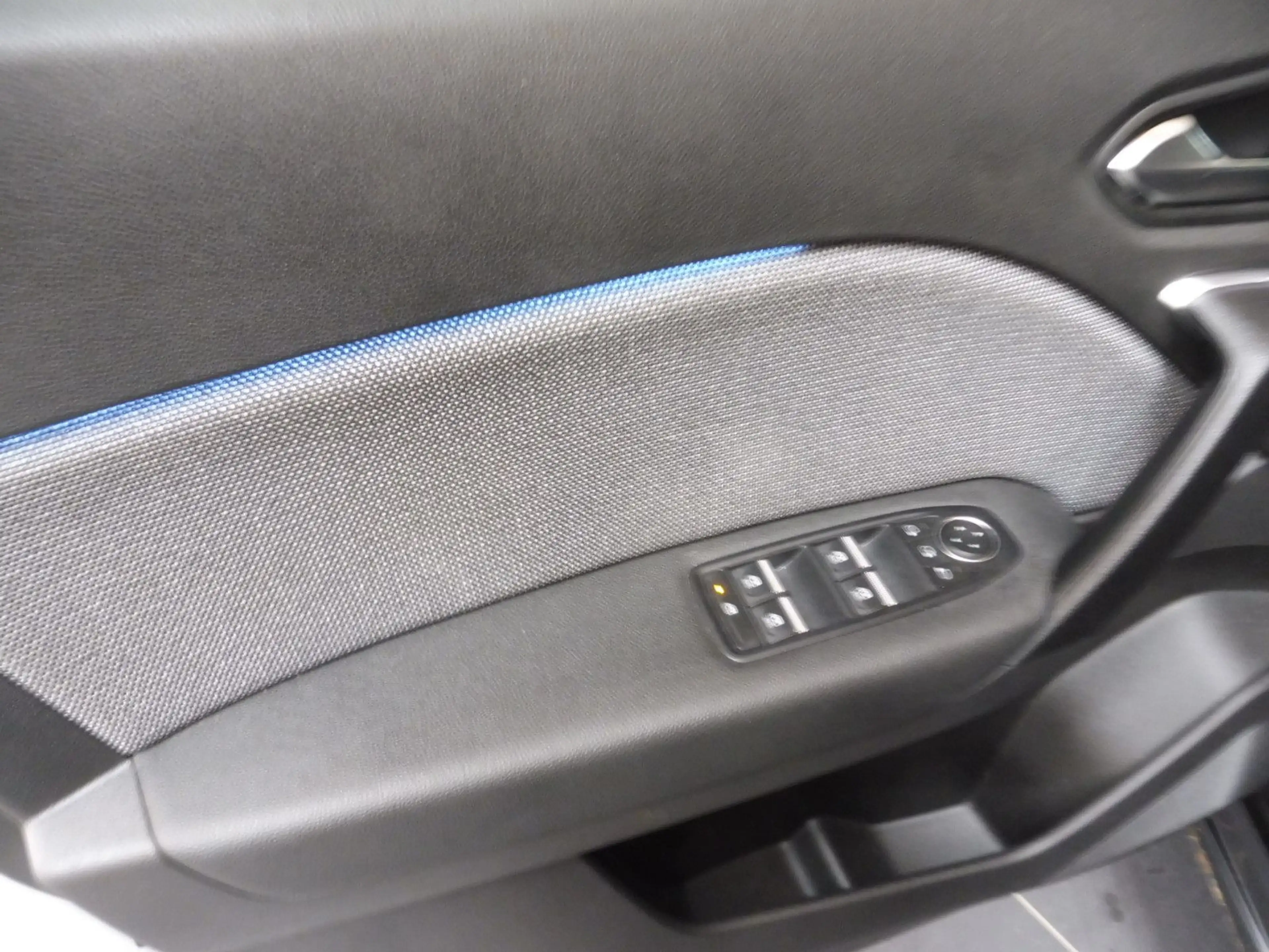 Renault Symbioz 145 E-Tech Full Hybrid Techno — photo 9